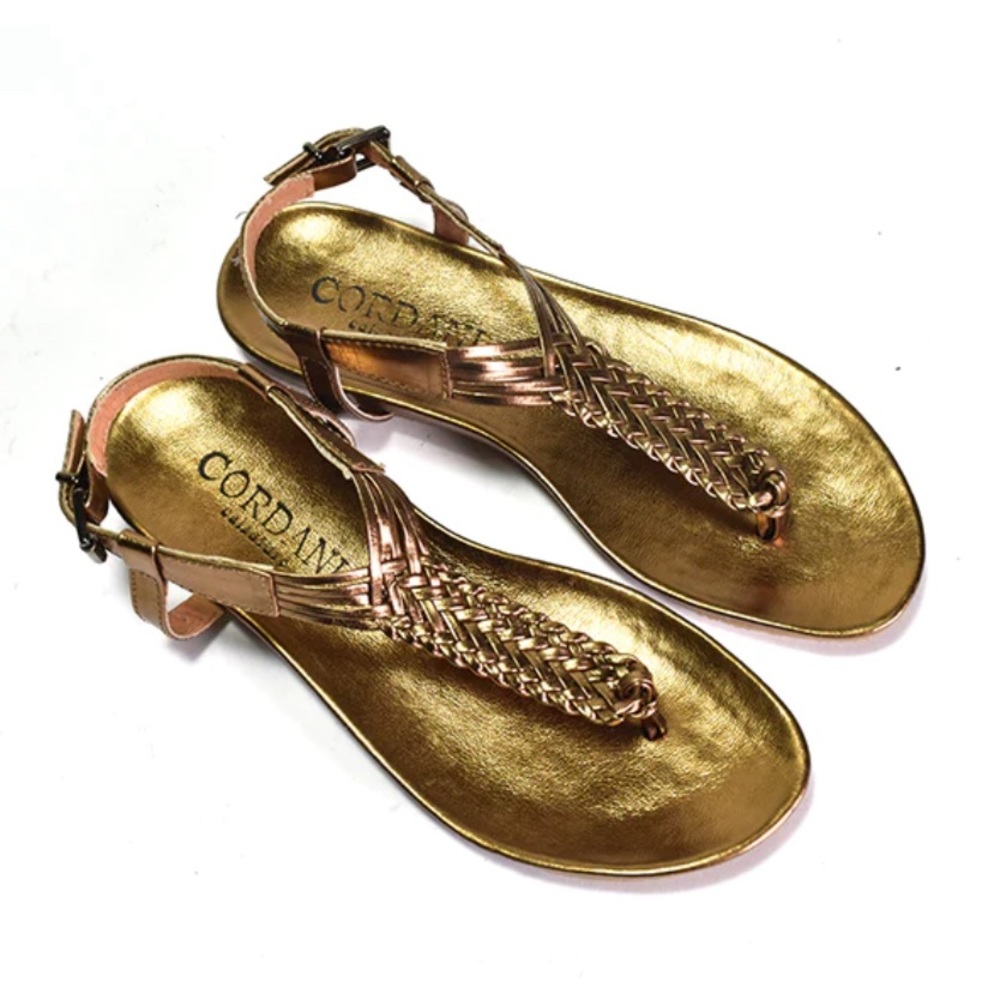 Metallic Leather Thong Sandal - Cordani Sarita in Bronze